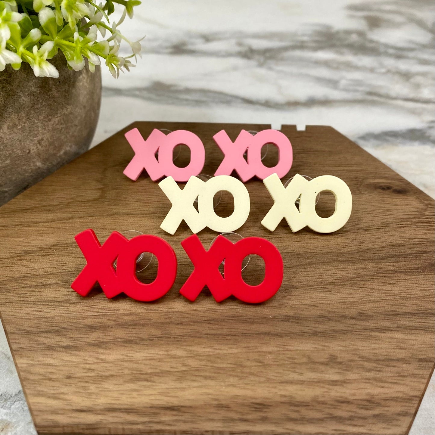 Acrylic Stud Earrings - XOXO Valentine’s Day