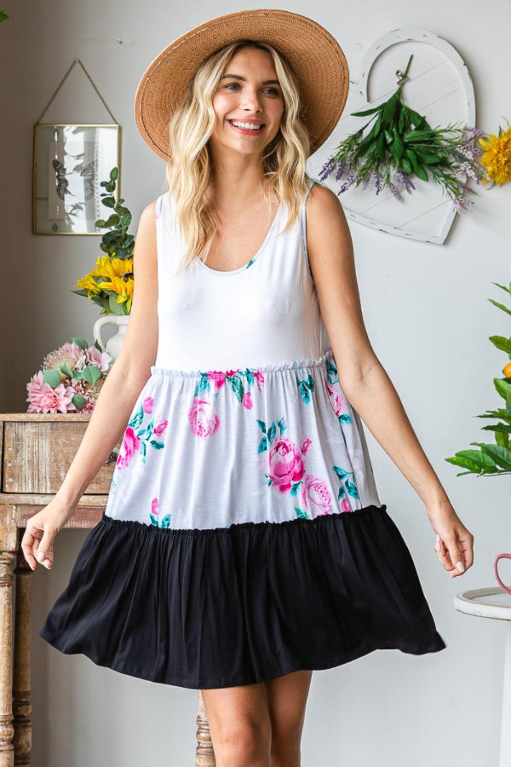 Full Size Scoop Neck Frill Tiered Dress For Women – Playful Tiered Dress, Chic Frill Dress, Feminine Scoop Neck Dress, Flattering Tiered Dress, Stylish Frill Dress, Comfortable Scoop Neck Dress, Versatile Tiered Dress