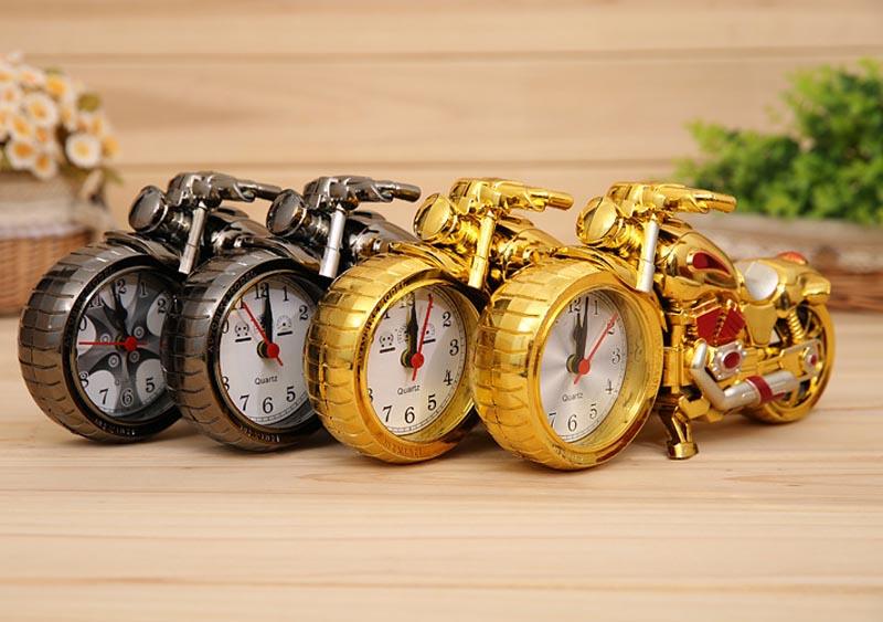 Creative Motorcycle Motorbike Pattern Non Ticking Analog Alarm Clock Alarm Clock Desk Clock Creative Home Birthday Gift Cool Clock