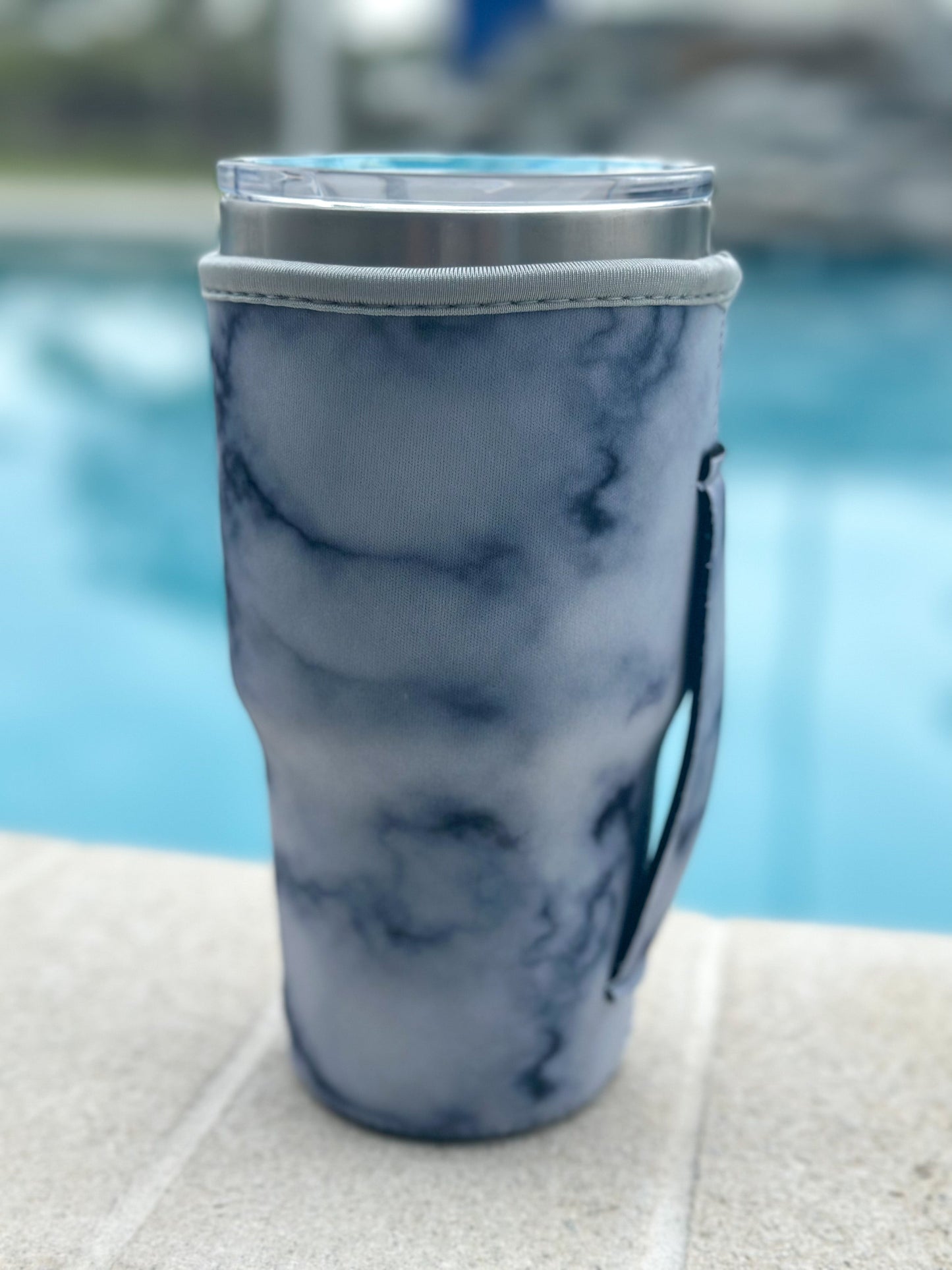 Tumbler Sleeve With Handle "White Marble