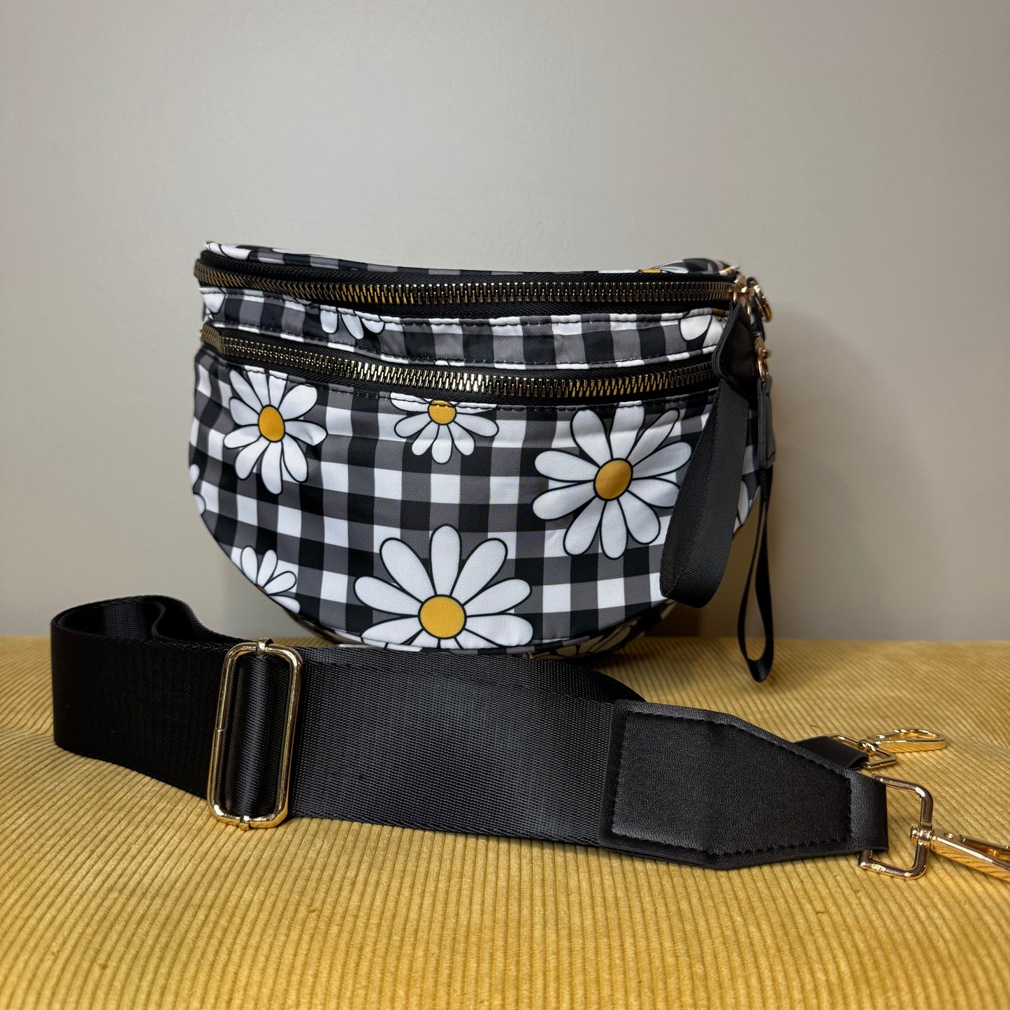 The Roni Nylon Crossbody - Daisy Gingham