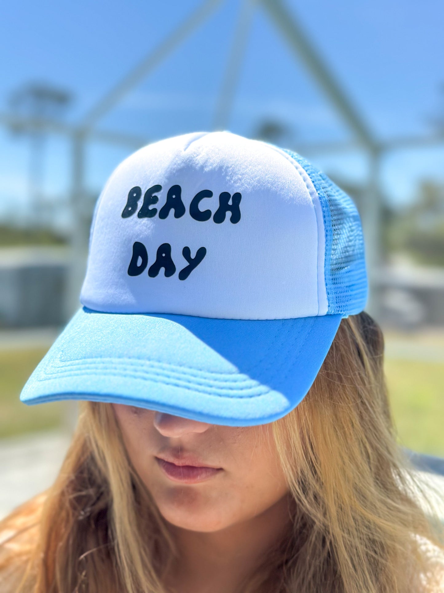 Value Foam Trucker Hat "Beach Day"