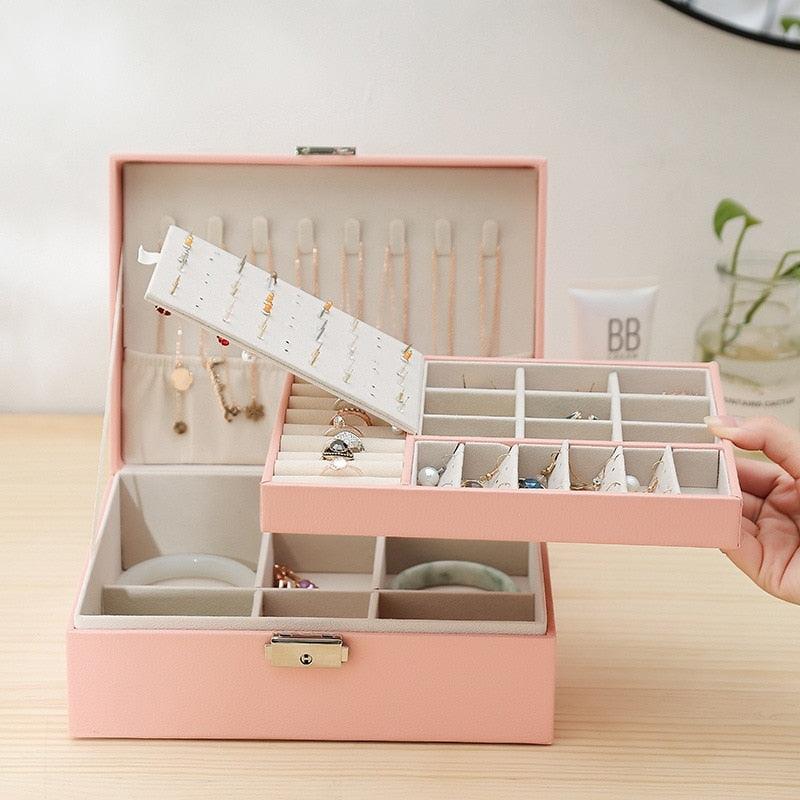 1pcs Double Layer Storage Box For Men And Women Large Capacity Leather Jewelry Box Hardware Latch Travel Portable Flip Lid Palm Jewelry Box Jewelry Box for Women Girls Necklace Ring Storage Organizer 2 Layers Large PU-Leathers Jewelry Case