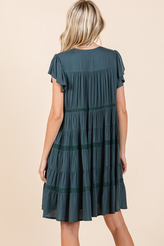 Lace Detail Ruffled Button Down Tiered Dress For Women – Romantic and Feminine Dress with Delicate Lace and Flowing Tiers