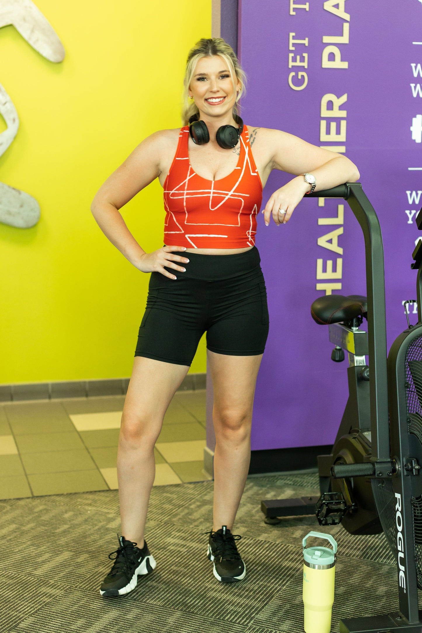 Ready to Ship | The Maggie - Black REGULAR Waistband Biker 5" 