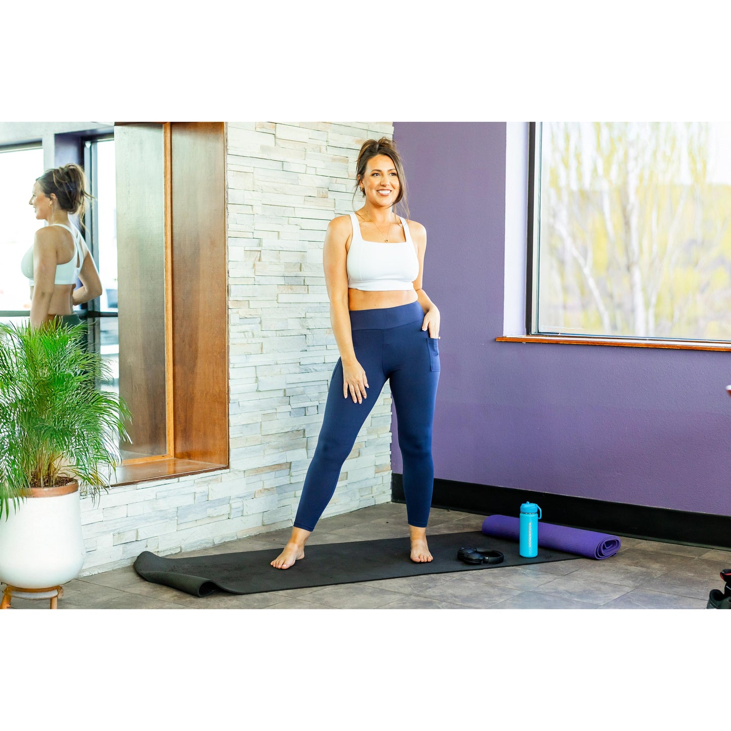 Julia Rose The Riley navy 7/8 ankle length leggings with pockets, high-waisted women’s leggings