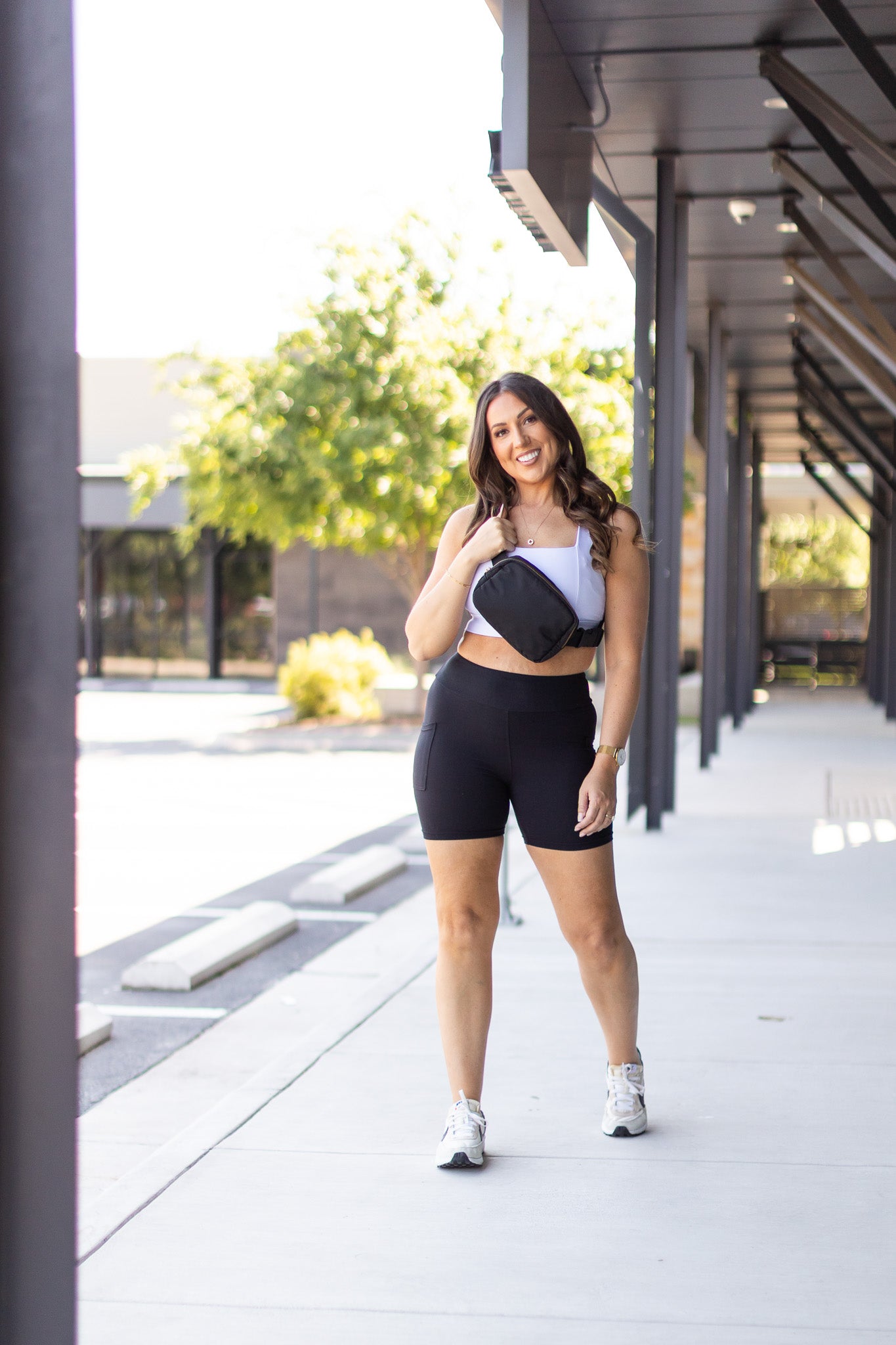 Ready to Ship | The Maggie - Black REGULAR Waistband Biker 5" 