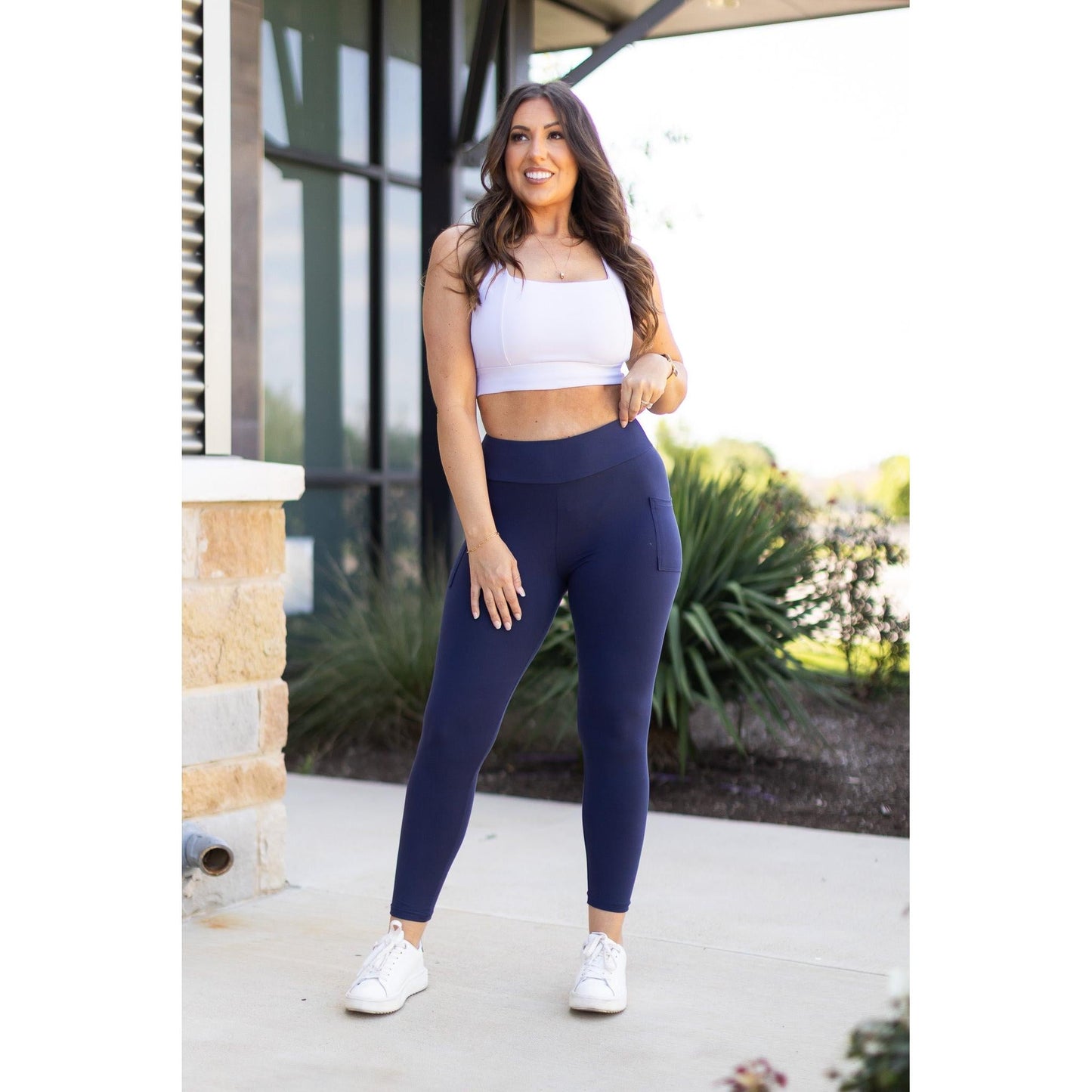 Julia Rose The Riley navy 7/8 ankle length leggings with pockets, high-waisted women’s leggings
