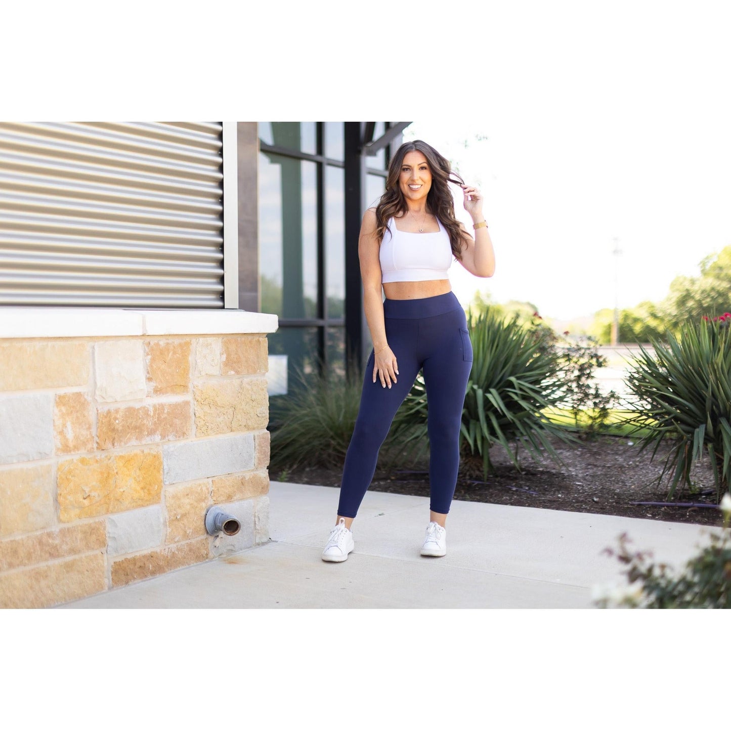 Julia Rose The Riley navy 7/8 ankle length leggings with pockets, high-waisted women’s leggings