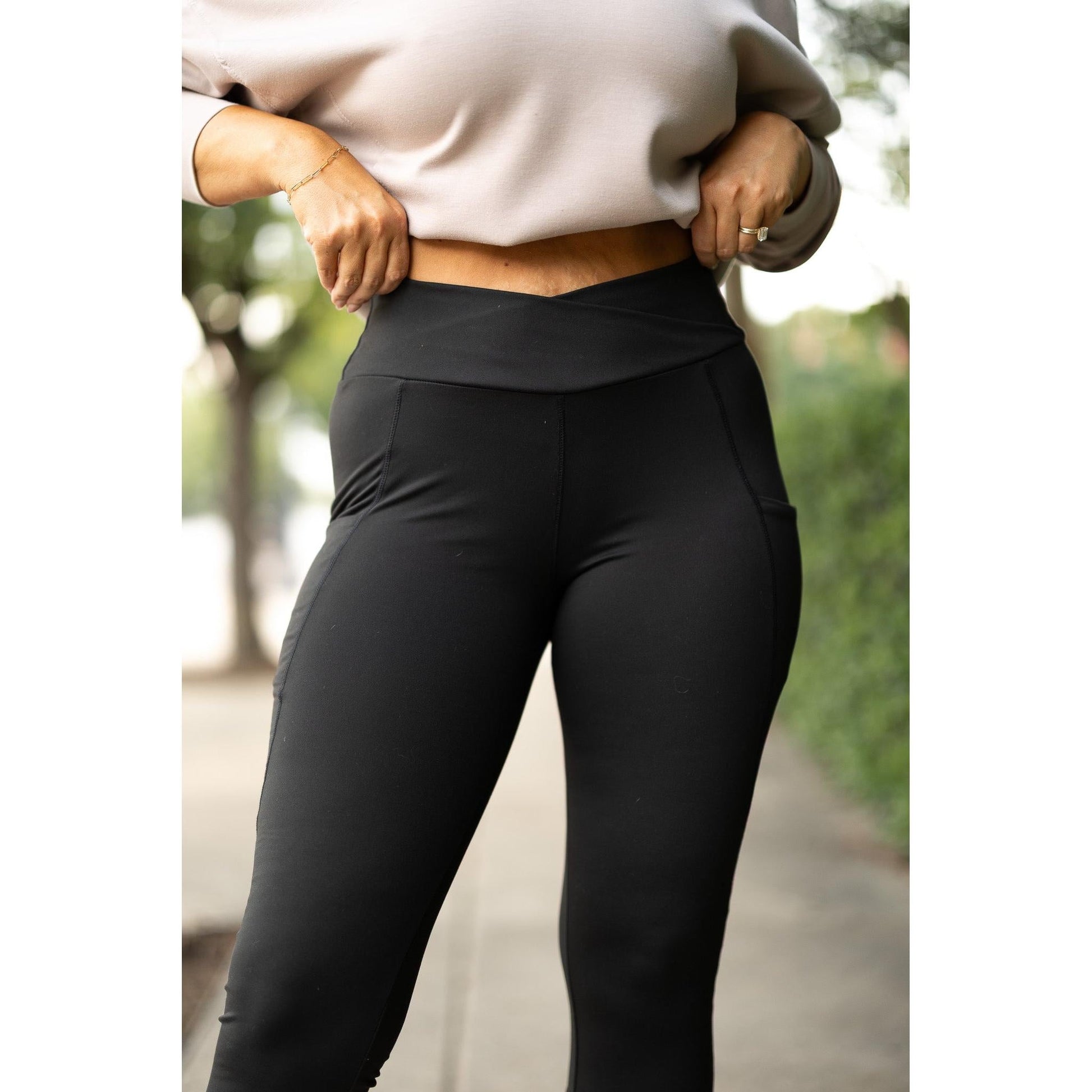 Julia Rose The Lillian sculpting crossover capri leggings high-waisted women’s capris