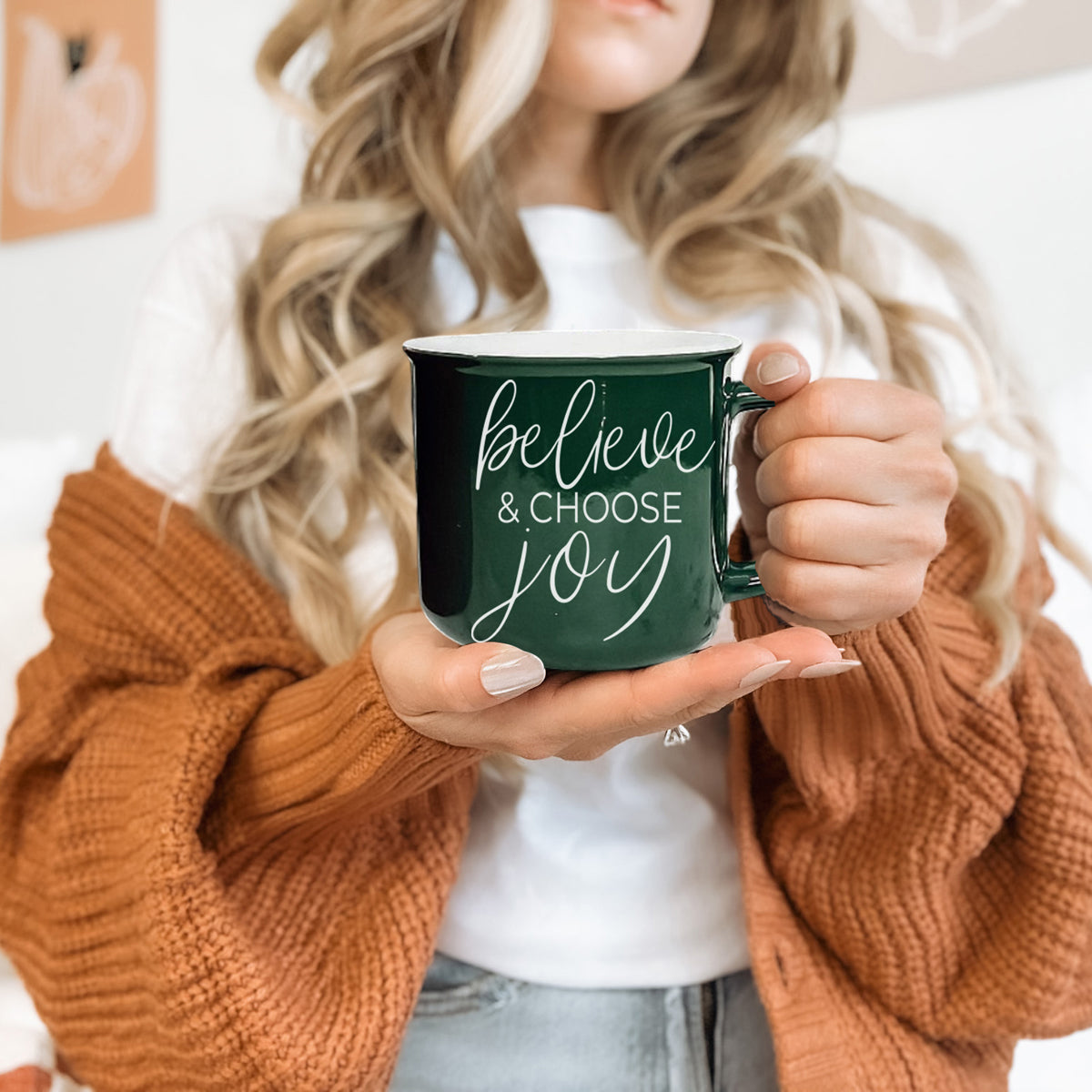 inspirational holiday mug with positive quote
Christmas mug for hot cocoa station display
ceramic coffee cup for festive holiday decorating
cozy winter mug perfect for Christmas gifts