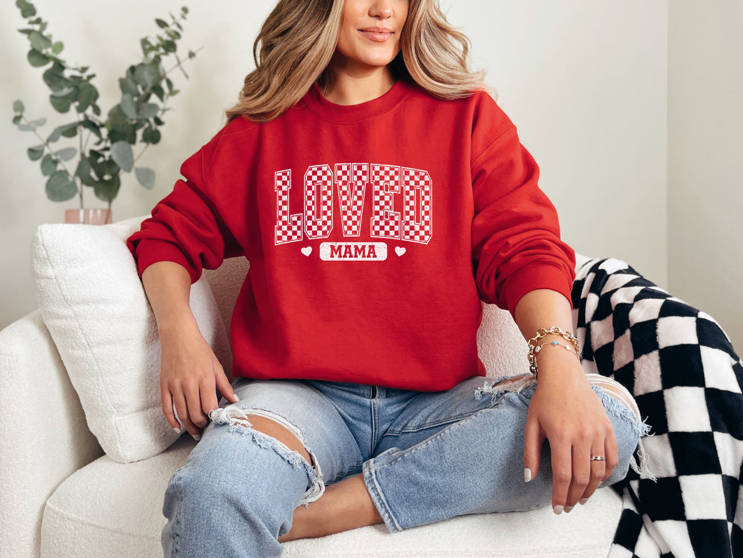 Checkered Loved Mama Sweatshirt