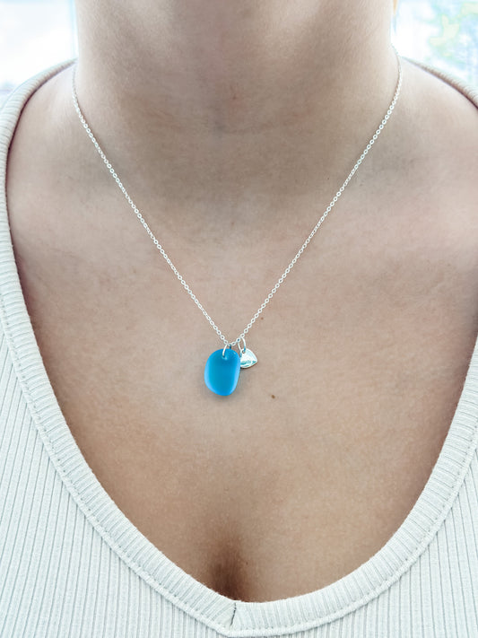 "Shelly Seaglass" Blue Silver Necklace