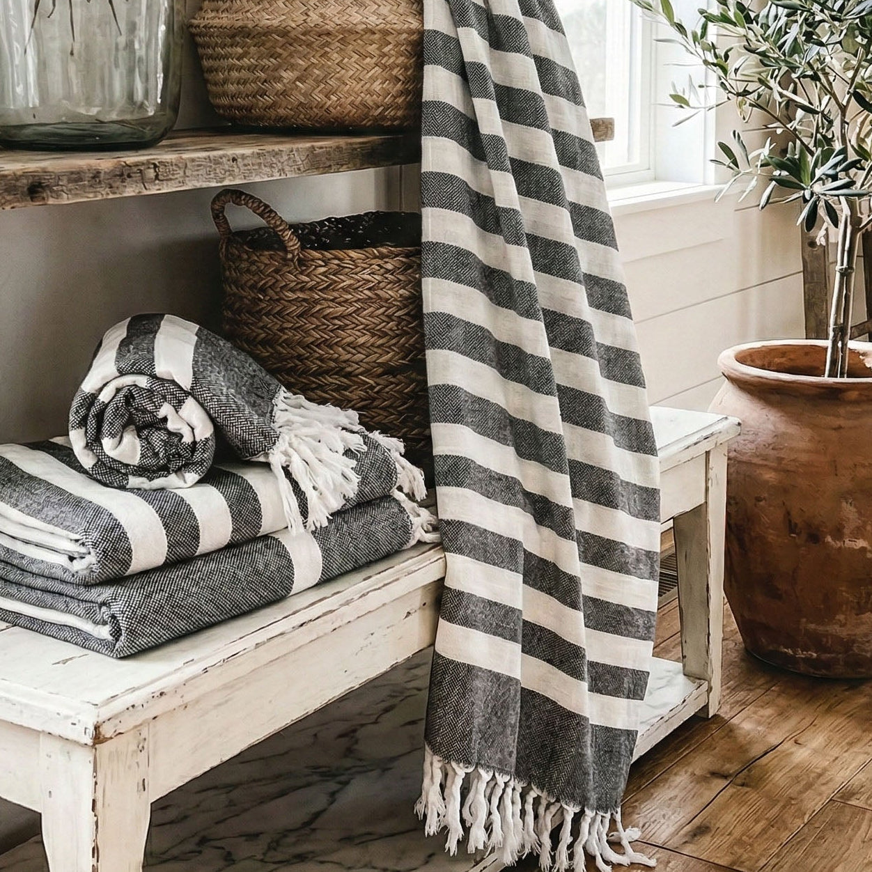 Bold Towel 180GSM