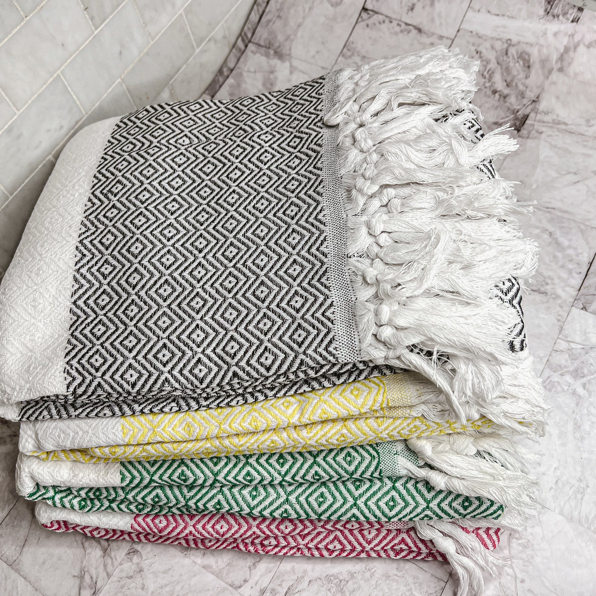 Haley Diamond Towel 200GSM