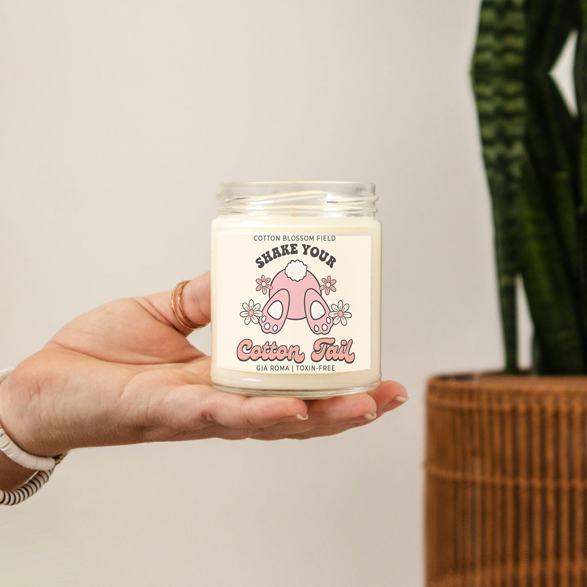 Cotton Blossom Retro Candle