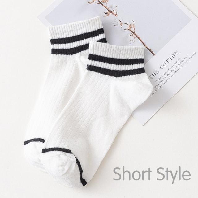 Funny Cute Cotton Crew Socks Women Fashion Colorful  Retro Long Socks New Year Christmas Gifts For Men And Women