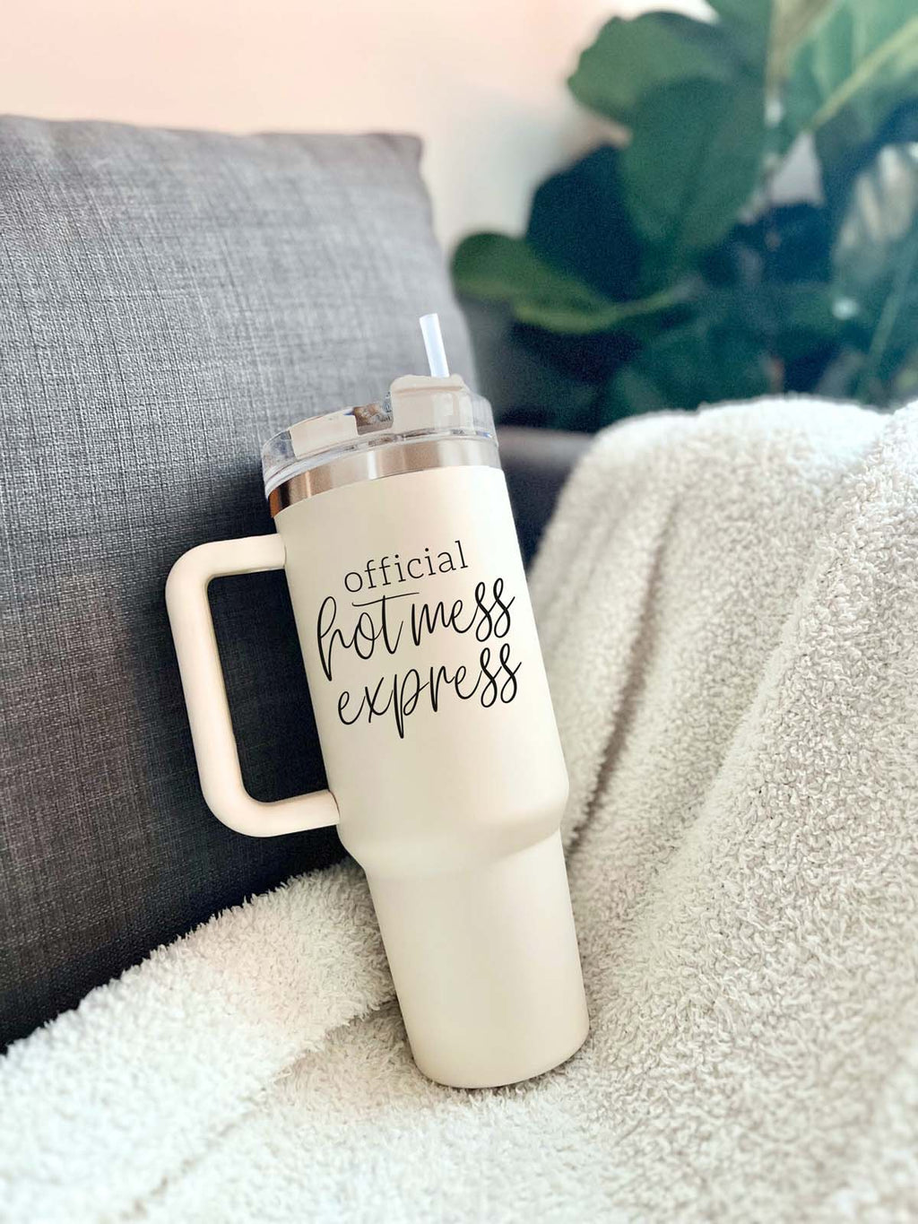 Official Hot Mess 40oz