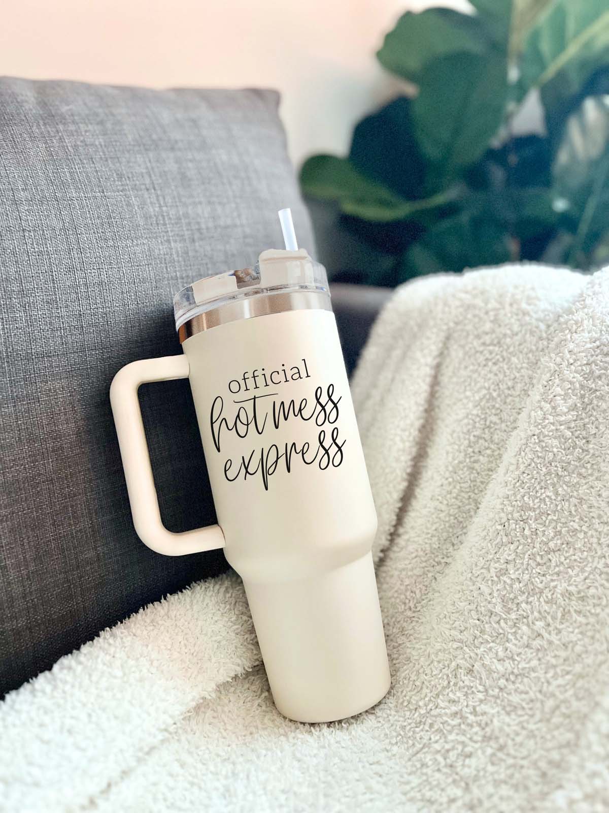 Official Hot Mess 40oz