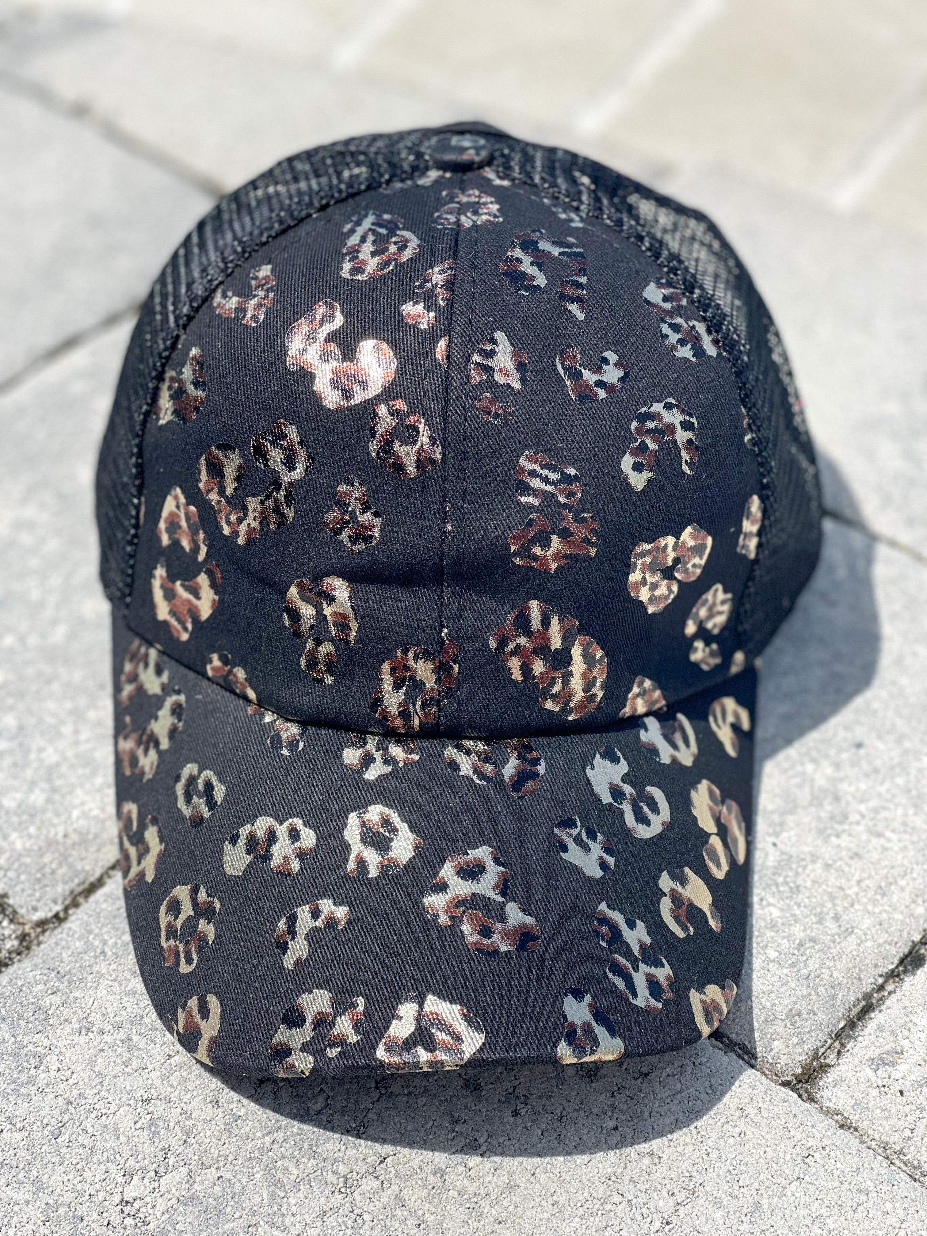 Trucker Hat "Black Gold Leopard"