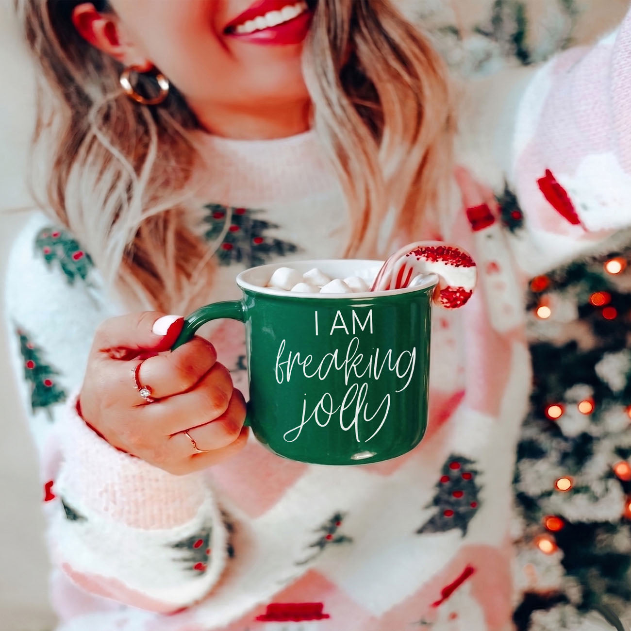 Funny “I Am Freaking Jolly” Christmas mug for coffee lovers who love holiday cheer with a little sarcasm. Perfect Christmas gift, Secret Santa idea & holiday kitchen decor.
