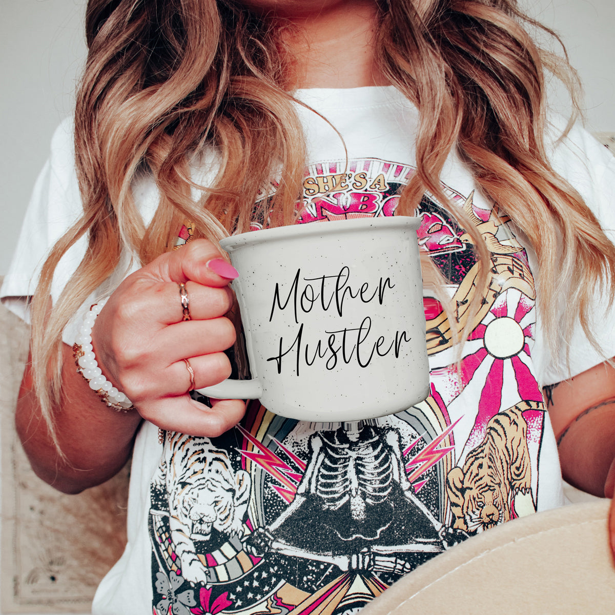 boss mom essential mug
mom life ceramic gift