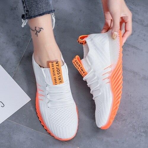 New Women Platform Modern Sneakers Casual Walking Shoes Slip On Mesh Sneakers Lightweight Comfortable Vulcanize Shoes Luxury Fashion Womens Sneakers
