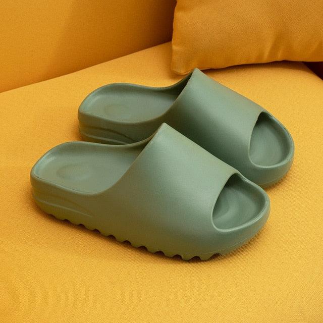 Women Platform Flat Slippers Outdoor Flip Flops Summer Beach Fashion Indoor Slippers Unisex Men Non-slip Slides Thick Sole Home House Cloud Cushion Sandals For Indoor And Outdoor