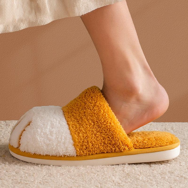 Women Winter Warm Slippers Indoor Bedroom House Flat Floor Plush Shoes Non Slip Fluffy Slippers Cute Cat Fur Slippers Slip on Memory Foam House Outdoor Indoor Warm Fuzzy Plush Fleece Lining Bedroom Comfy Home Living Room Shoes
